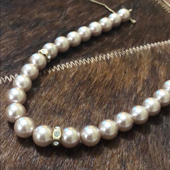 New with Tags j Crew necklace pearls long classic - Picture 2 of 6